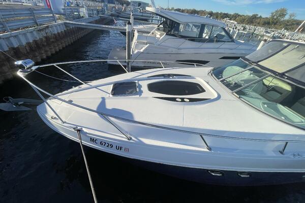 31ft Rinker Yacht For Sale