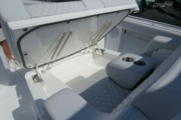 53ft HCB Yacht For Sale