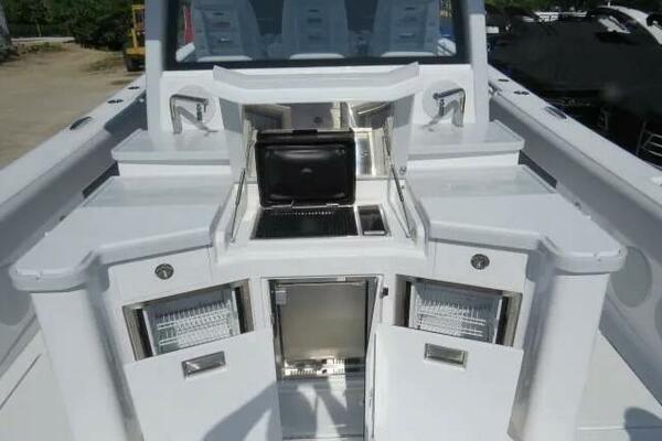 53ft HCB Yacht For Sale