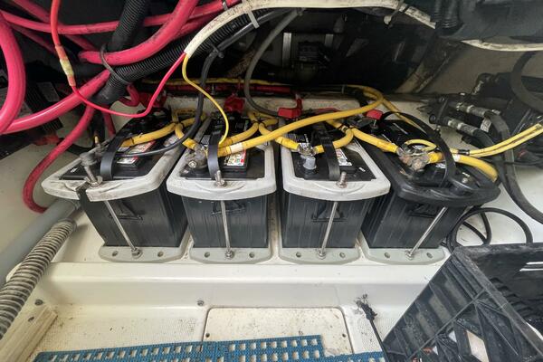 33ft Hydra Sports Yacht For Sale