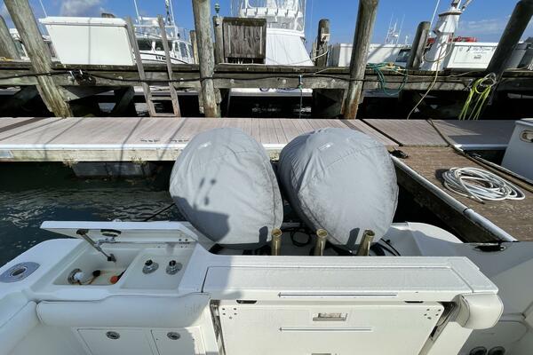 33ft Hydra Sports Yacht For Sale