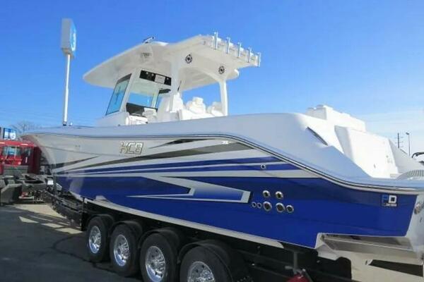 39ft HCB Yacht For Sale