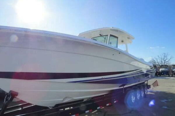 39ft HCB Yacht For Sale