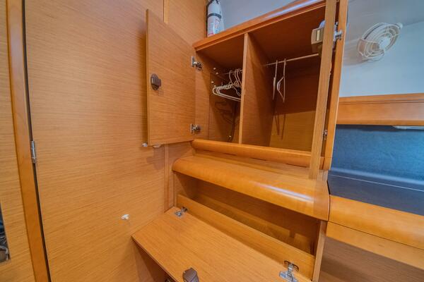 43ft Jeanneau Yacht For Sale