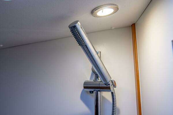 Jeanneau 439 Yacht For Sale