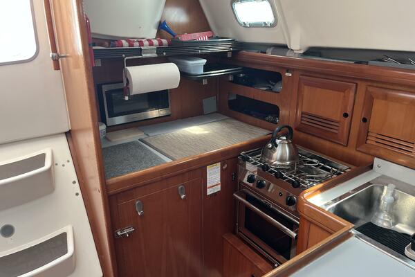 Seaduction 36ft Beneteau Yacht For Sale
