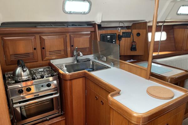 Seaduction 36ft Beneteau Yacht For Sale