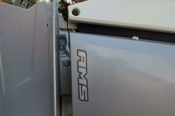 2023 Boston Whaler 24