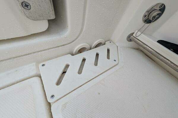 2023 Boston Whaler 24