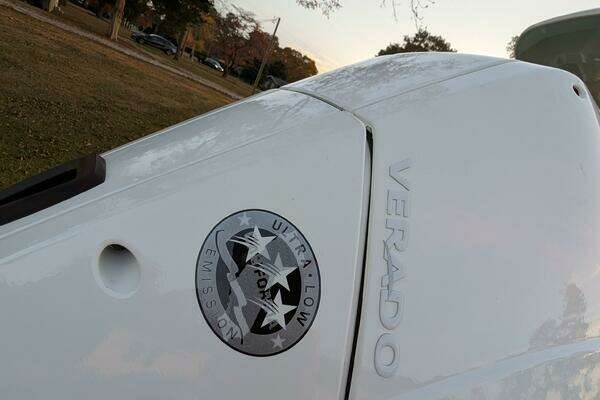 2023 Boston Whaler 24