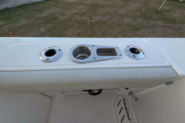 2023 Boston Whaler 24