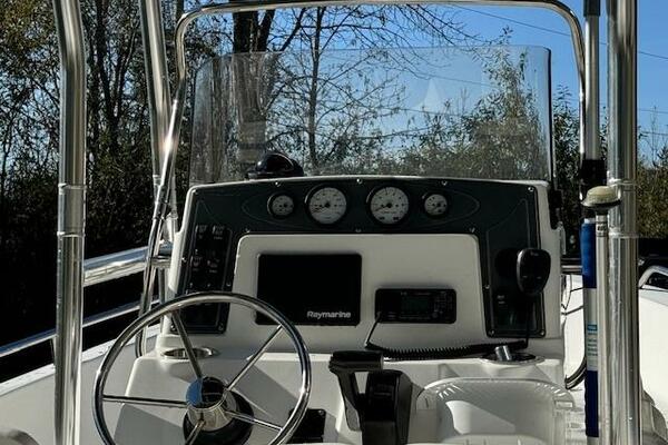 18ft Sea Hunt Yacht For Sale