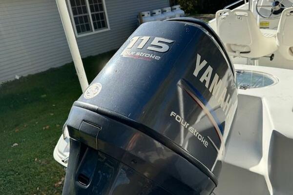 18ft Sea Hunt Yacht For Sale