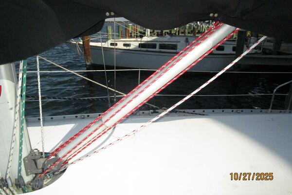 38' Beneteau boom vang1