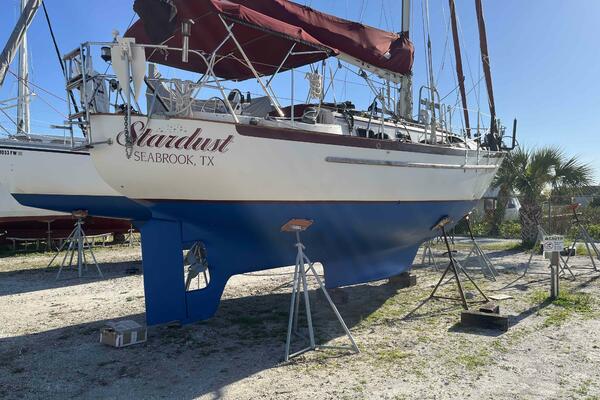 34ft Pacific Seacraft Yacht For Sale