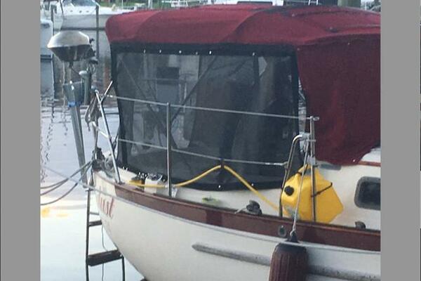 34ft Pacific Seacraft Yacht For Sale