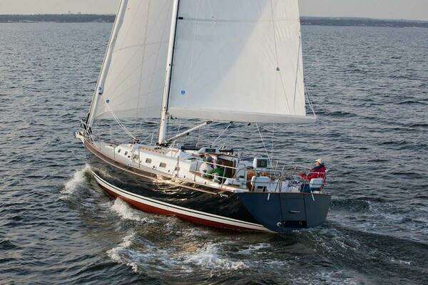 Photo of the 2015 Tartan 4000 "Tangaroa"