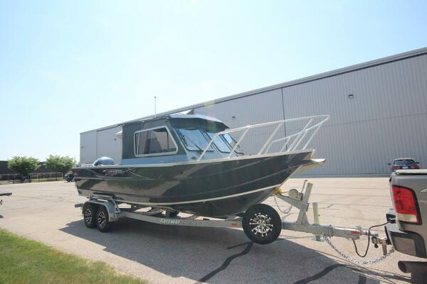 Fall Special Pricing 24ft Weldcraft Yacht For Sale