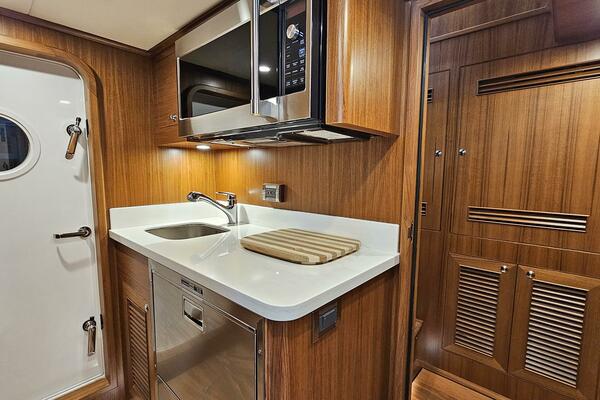 KNOT STABLE 72ft Outer Reef Yachts Yacht For Sale
