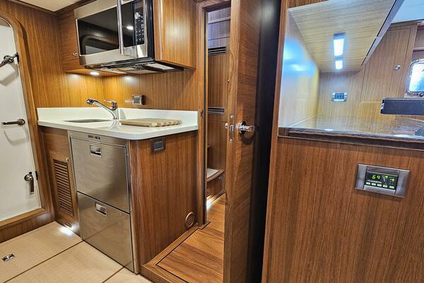 KNOT STABLE 72ft Outer Reef Yachts Yacht For Sale