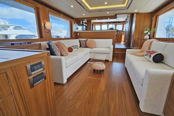 KNOT STABLE 72ft Outer Reef Yachts Yacht For Sale
