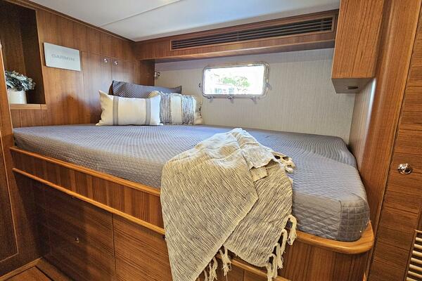 KNOT STABLE 72ft Outer Reef Yachts Yacht For Sale