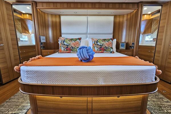 KNOT STABLE 72ft Outer Reef Yachts Yacht For Sale