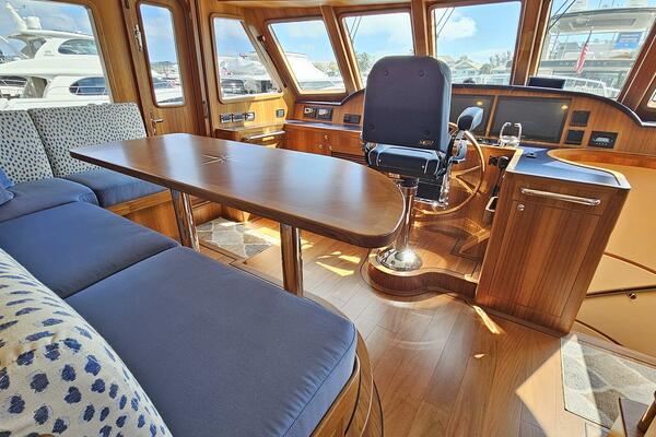 KNOT STABLE 72ft Outer Reef Yachts Yacht For Sale