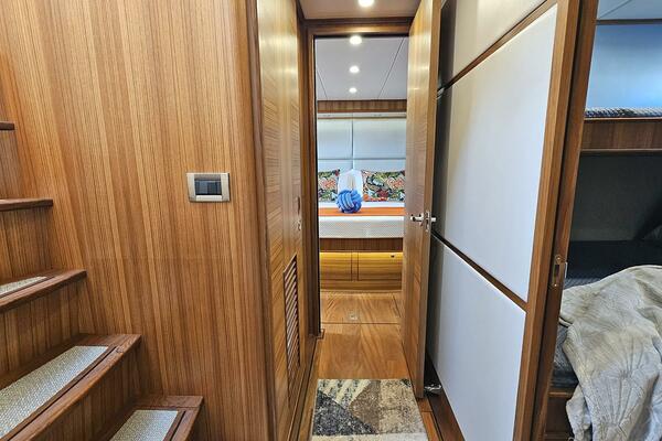 KNOT STABLE 72ft Outer Reef Yachts Yacht For Sale