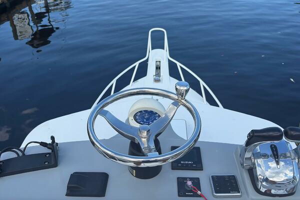 30ft Salt Shaker Yacht For Sale