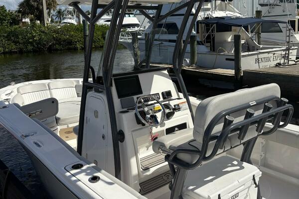 24ft Sea Fox Yacht For Sale