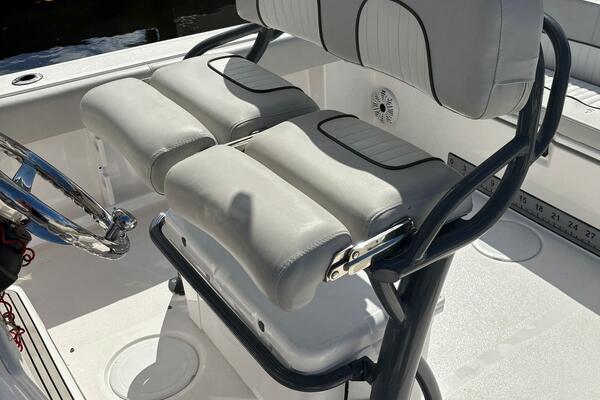 24ft Sea Fox Yacht For Sale