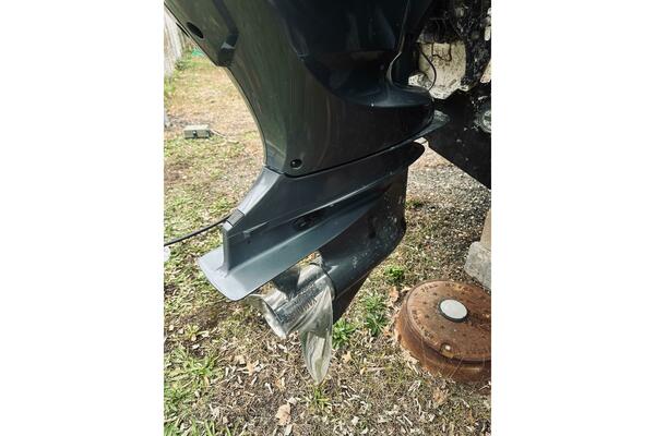 27ft Robalo Yacht For Sale