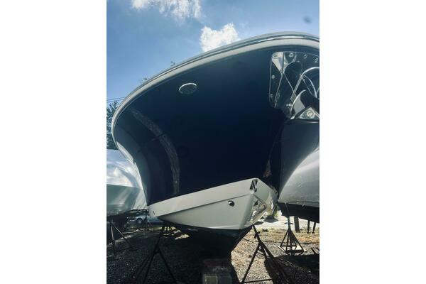 27ft Robalo Yacht For Sale