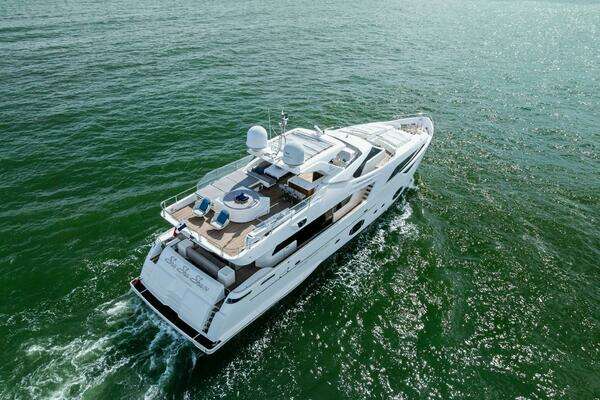 Custom Line 100 Yacht For Sale