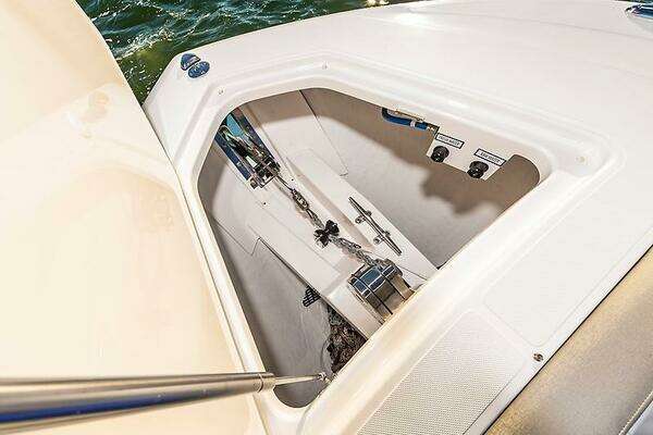 Tiara Yachts 38 LS Yacht For Sale