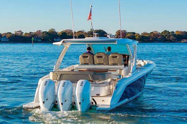 2023 Tiara Yachts 38