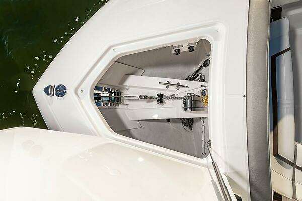 Tiara Yachts 38 LS Yacht For Sale