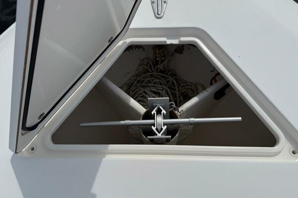 32ft Contender Yacht For Sale