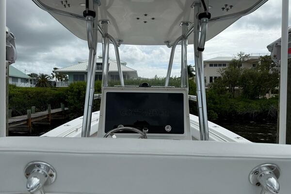 32ft Contender Yacht For Sale