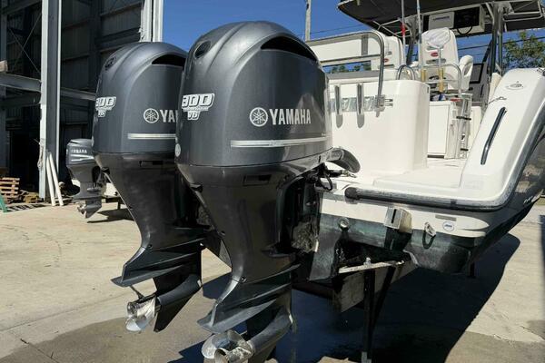 32ft Century Yacht For Sale