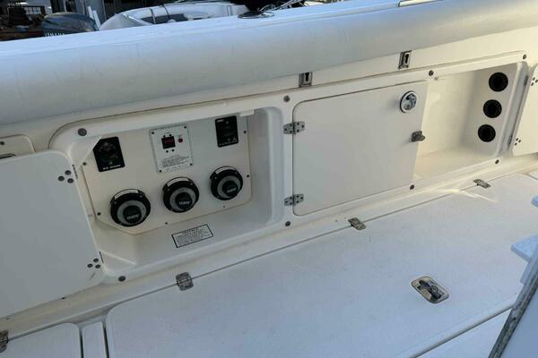 32ft Century Yacht For Sale