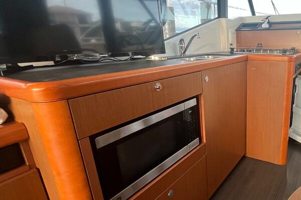 Isabelle 34ft Beneteau Yacht For Sale