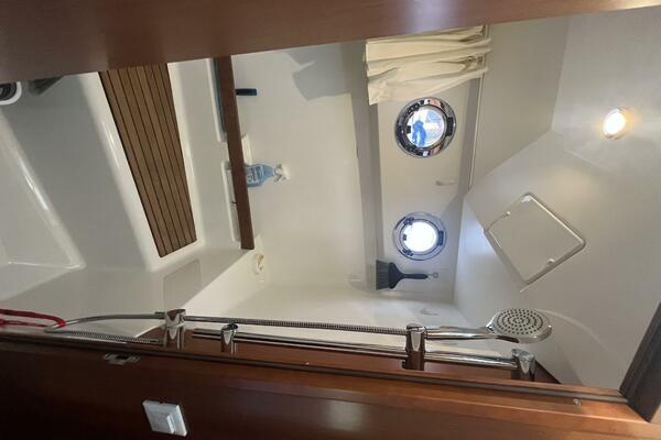 Isabelle 34ft Beneteau Yacht For Sale