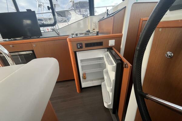 Isabelle 34ft Beneteau Yacht For Sale