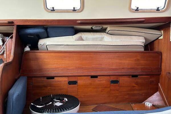 31ft Tartan Yacht For Sale