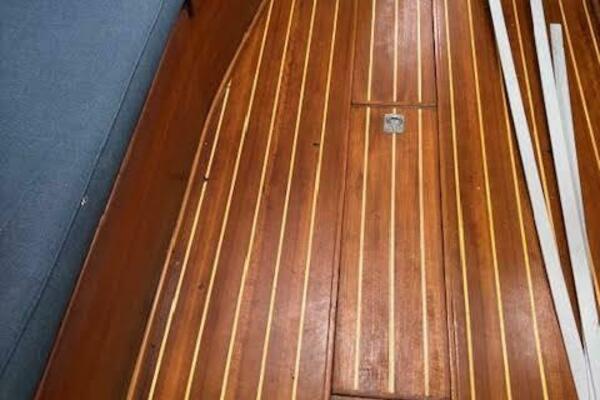 31ft Tartan Yacht For Sale