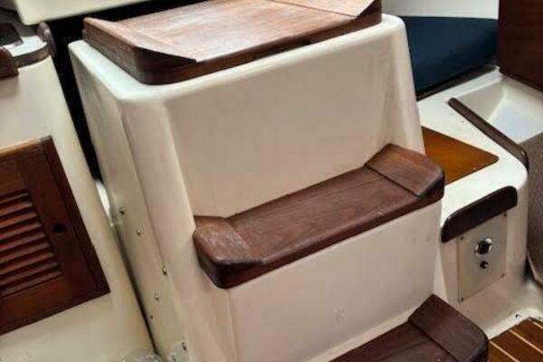 31ft Tartan Yacht For Sale