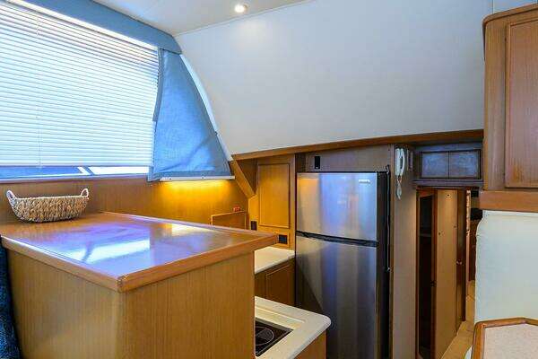 Post Convertible Yacht For Sale
