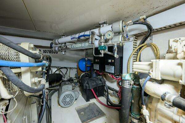 Post Convertible Yacht For Sale